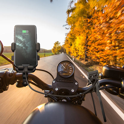 Cargador para moto, salida única USB 5V/2.4A impermeable, con correa de fijación al manillar de moto desmontable.